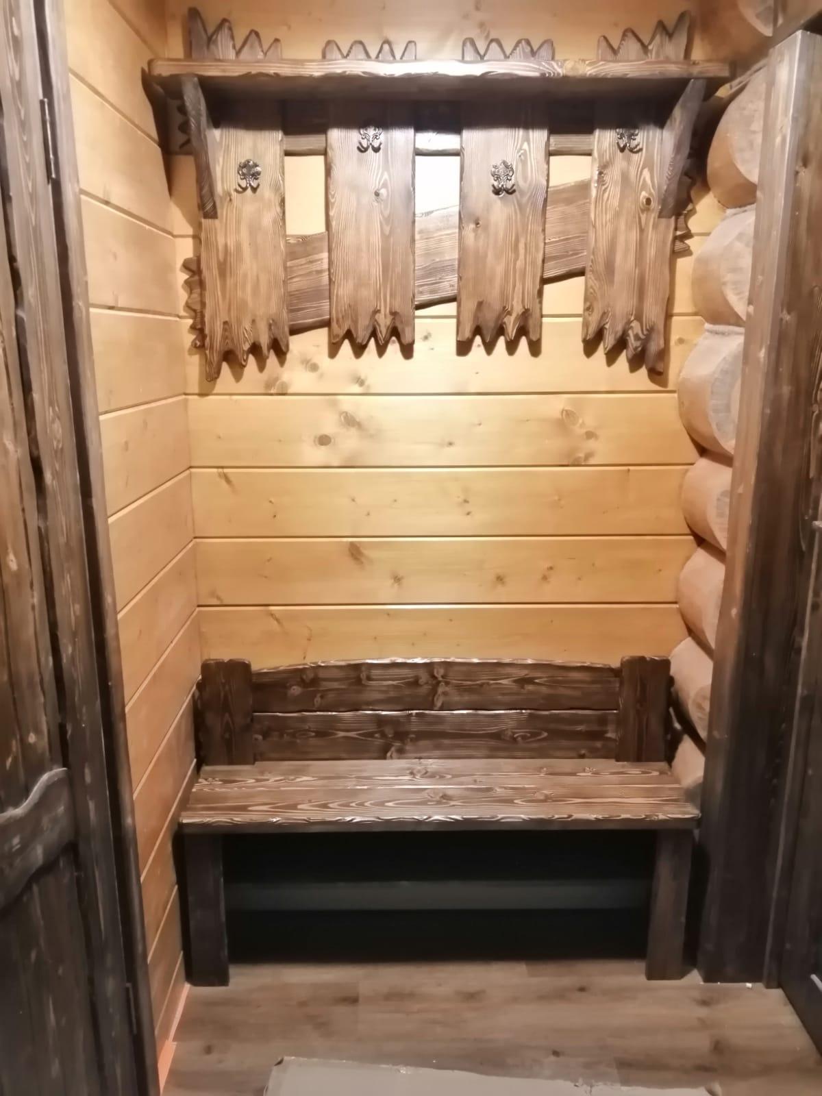 Вешалка под старину(B22)